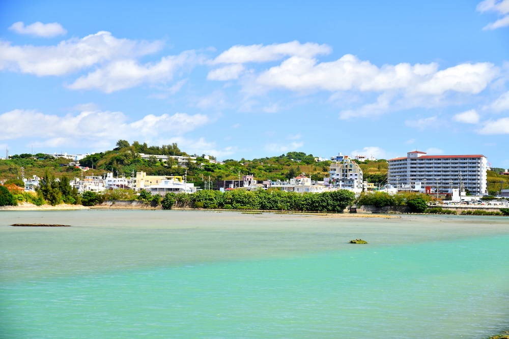 翁長（おなが）・根差部（ねさぶ）エリア：那覇へのアクセス抜群なベッドタウン